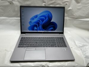 HP ZBOOK 15-G7-Firefly i7-10610U 16Gb 512M.2 W11Pro