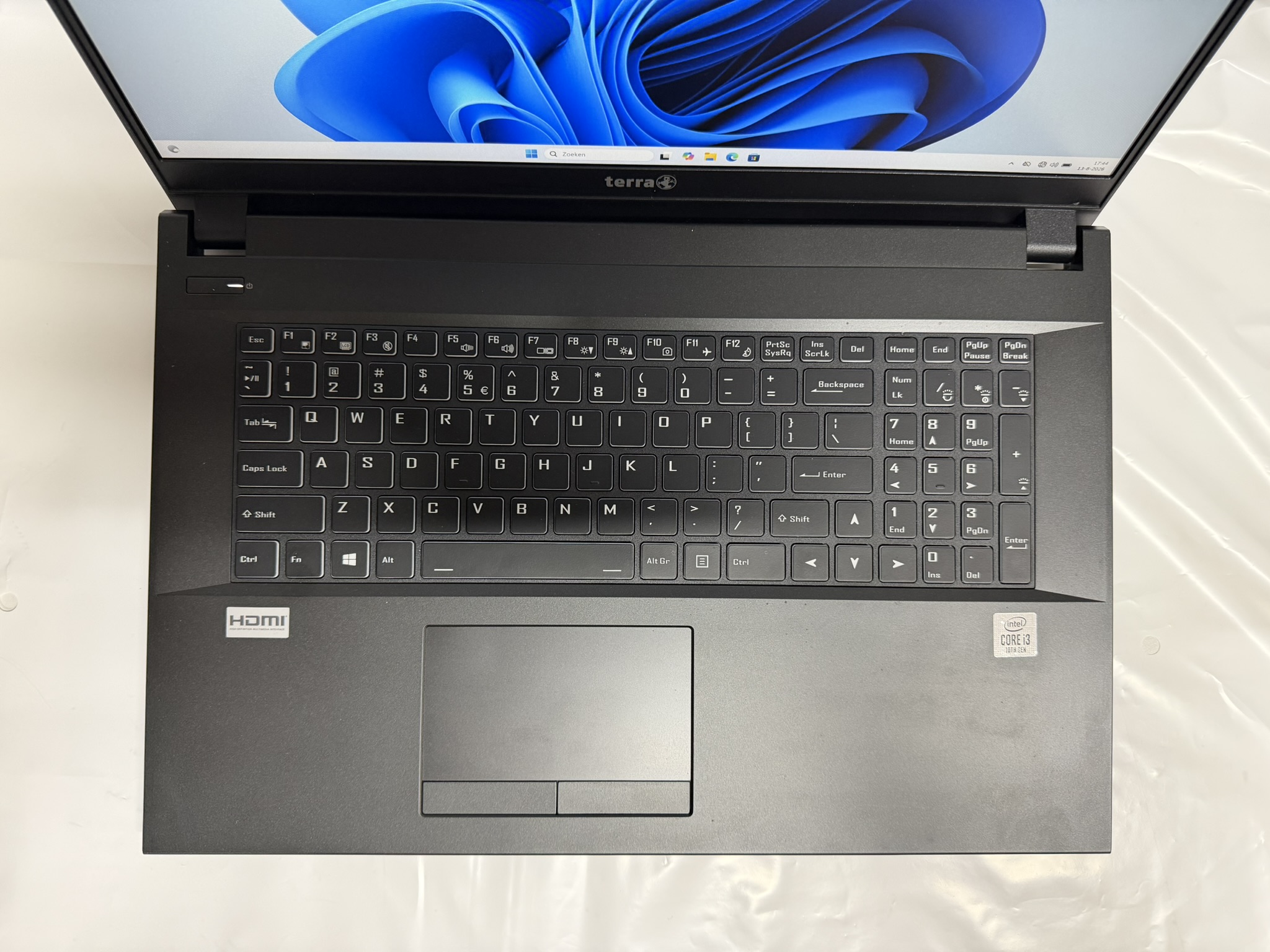 Terra Mobile 1716 i3-10110U 8GB 240GB SSD 500GB HDD 17.3 FHD W11Home - Afbeelding 5